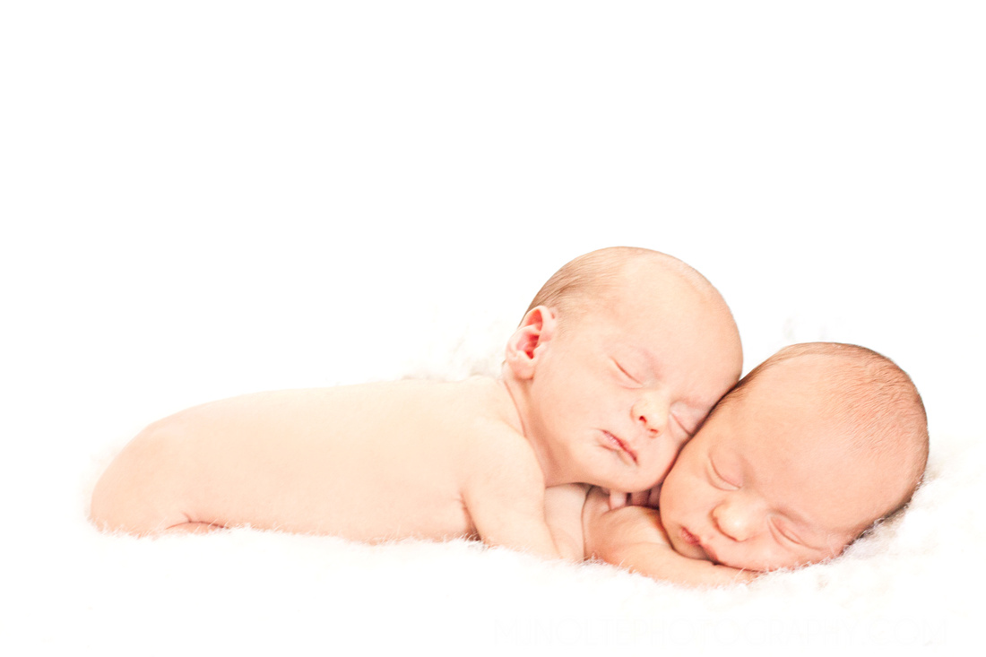 dallas newborn, fort worth newborn, aledo newborn photographer, southlake newborn,  frisco newborn, newborn photography, newborn, baby, twins, infant photography, twin baby boy, twin newborn photography